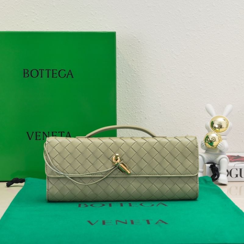 Bottega Veneta Clutch Bags